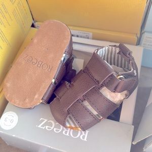 Robeez baby shoes new in box!!